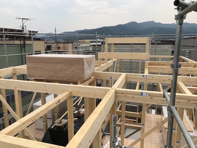 Neco18060704